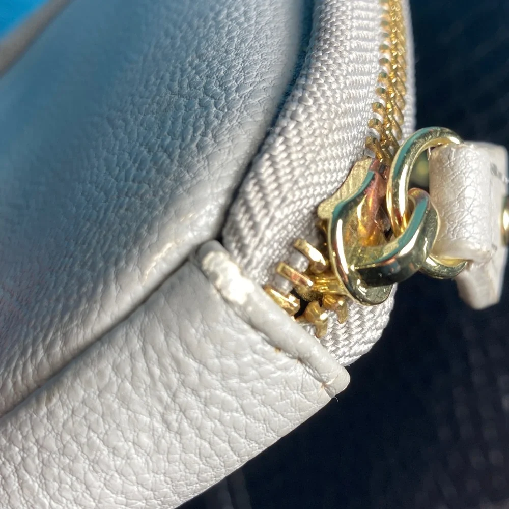 Steve Madden Wristlet‎ Gold Studs. LIKE NEW INSIDE! Minor Wear Outside (pics)